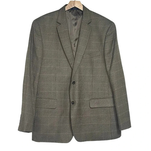 Club Room Macys men’s 44R tan brown plaidpoly/viscose‎ 2 button blazer